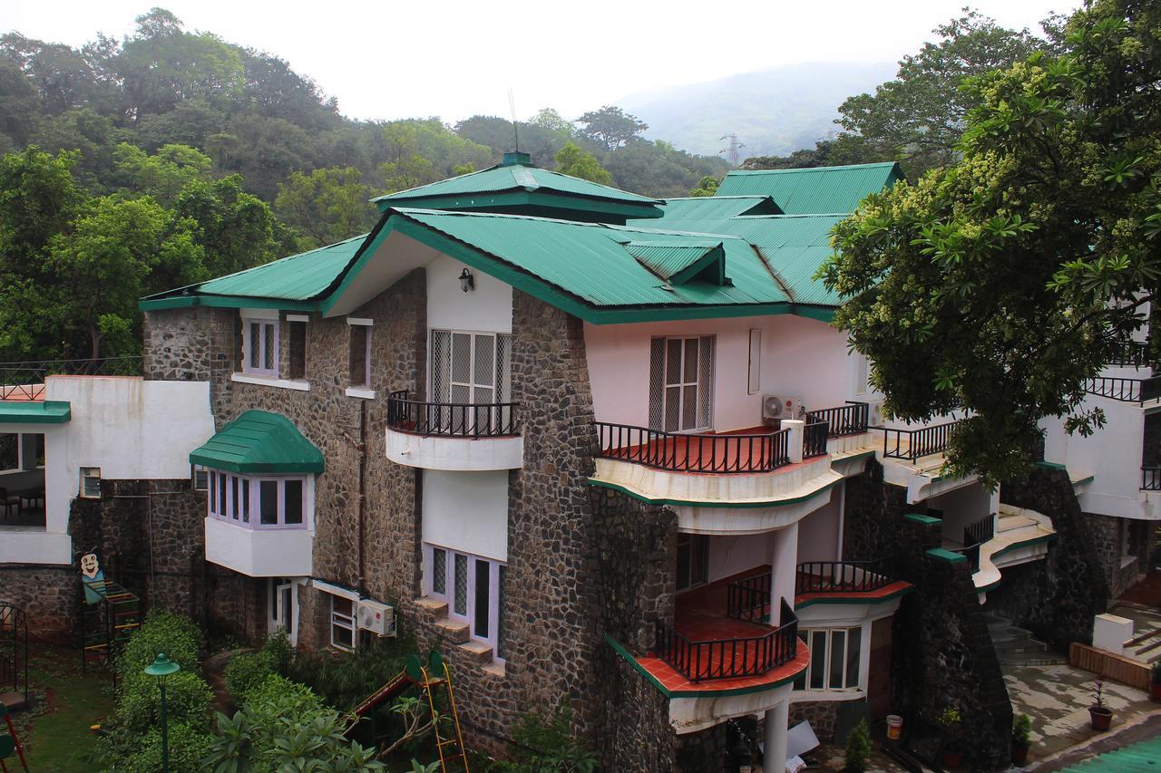 Velvet County Resort & Spa Lonavala Exterior photo