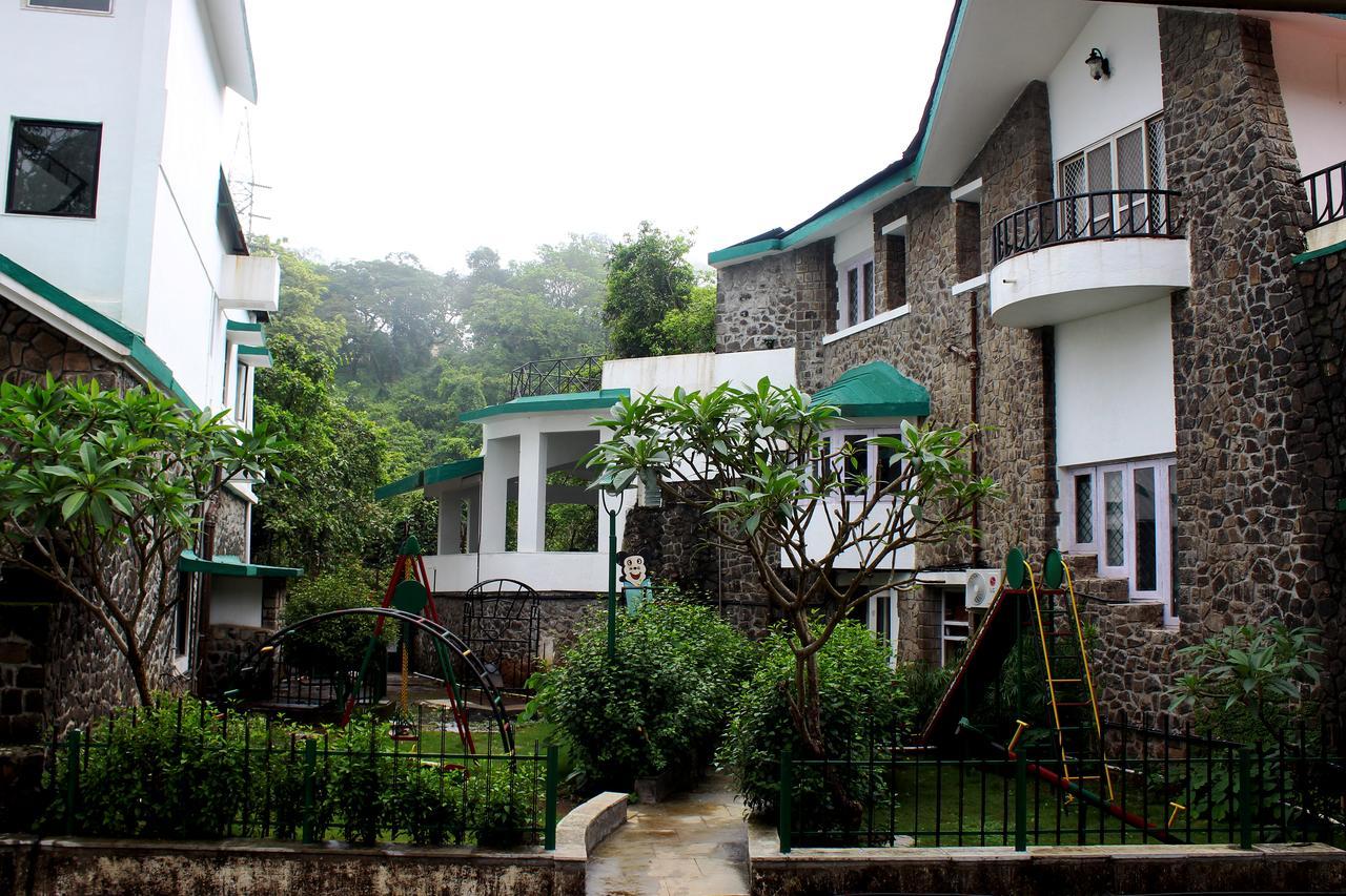 Velvet County Resort & Spa Lonavala Exterior photo